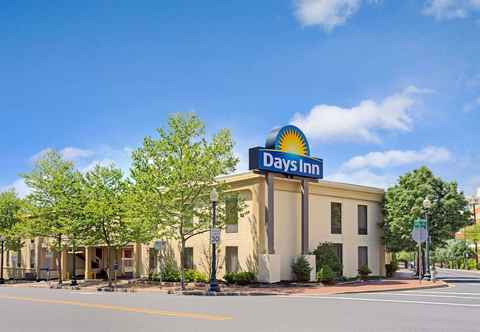 Lain-lain Days Inn by Wyndham Silver Spring