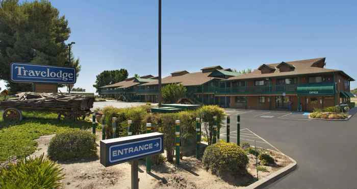 Lain-lain Travelodge by Wyndham Lemoore Near Naval Air Station