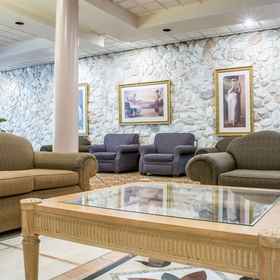 Primary image 1 Quality Inn & Suites Palm Island Indoor Waterpark, New York State Hotels