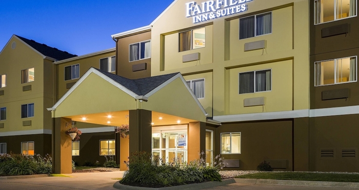 อื่นๆ Fairfield Inn & Suites Oshkosh