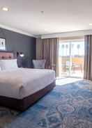 Imej utama Four Points by Sheraton Ventura Harbor Resort