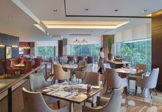 Others 7 Makati Shangri-La Manila