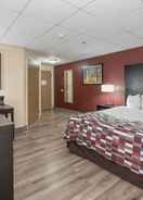 Imej utama Red Roof Inn & Suites Macon