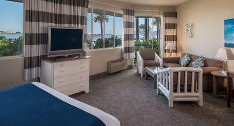 기타 2 Bay Club Hotel & Marina