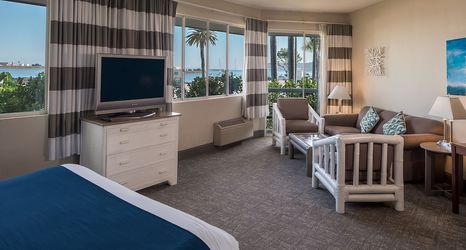 기타 2 Bay Club Hotel & Marina