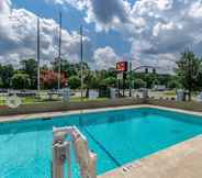 Lain-lain 7 Econo Lodge Goose Creek