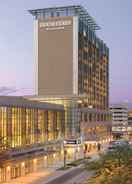 Imej utama Doubletree by Hilton Cedar Rapids Convention Complex