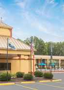 Imej utama Days Inn by Wyndham Orangeburg South