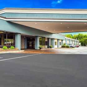 Primary image 1 Quality Inn Oneonta Cooperstown Area, Hotel New York