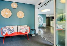 Others 3 Hotel Louise