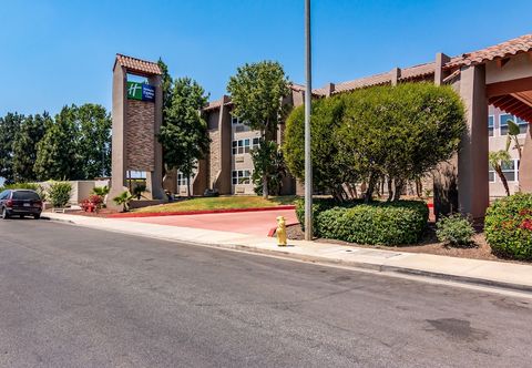 Others Holiday Inn Express & Suites CAMARILLO by IHG, an IHG Hotel