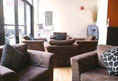 Lain-lain 3 Off Soho Suites Hotel