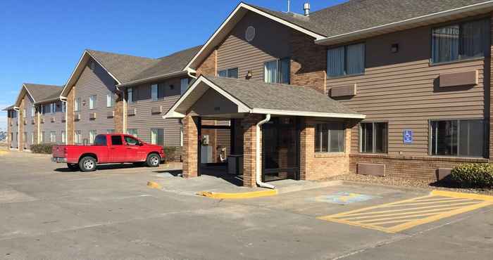 Others AmericInn by Wyndham Salina