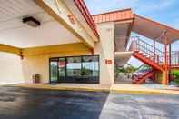 Others Econo Lodge