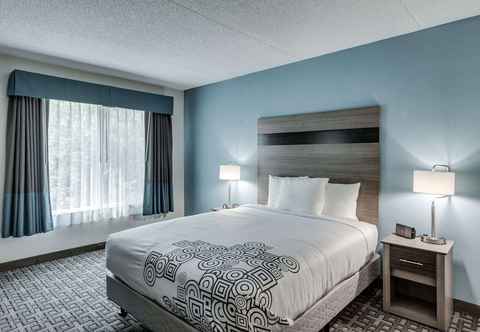 Others Days Inn & Suites by Wyndham Spokane