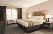 Others 3 Country Inn & Suites by Radisson Erie