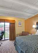 Imej utama Days Inn by Wyndham Washington Pennsylvania