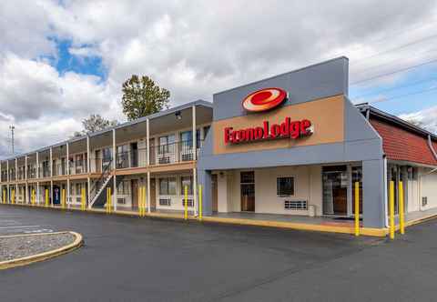 อื่นๆ Econo Lodge North