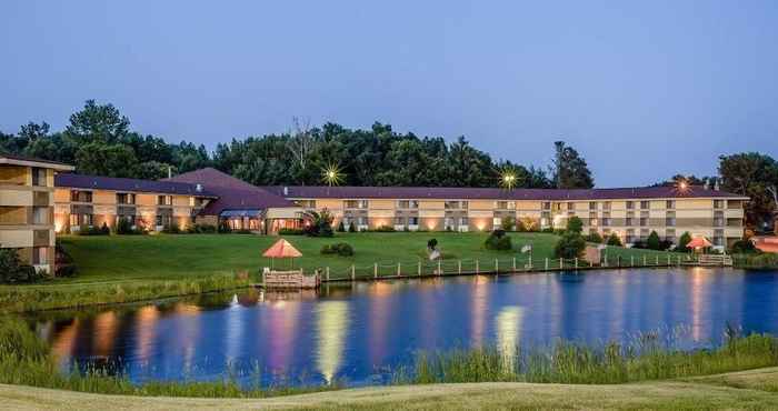 Lainnya SureStay Plus Hotel by Best Western Black River Falls