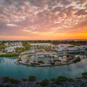 Primary image 1 Hawks Cay Resort, Monroe County Hotels