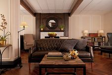 その他 The Gregorian