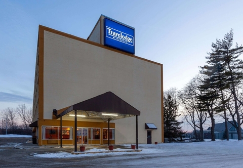 Others Travelodge by Wyndham Cleveland Airport