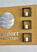 Lobi Comfort Inn & Suites Beaverton - Portland West