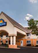 Imej utama Days Inn by Wyndham Milan Sandusky South