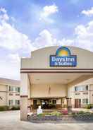 Imej utama Days Inn & Suites by Wyndham Bridgeport - Clarksburg