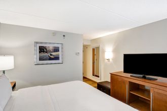 其他 4 Hampton Inn Albany-Wolf Road (Airport)