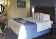 Others 4 Days Inn by Wyndham Hampton Near Coliseum Convention Center