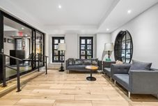 その他 Tuscany by LuxUrban