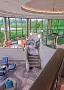 Lobi Hilton Chicago/Oak Brook Hills Resort & Conference Center