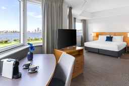 Novotel Perth Langley, Rp 2.024.379