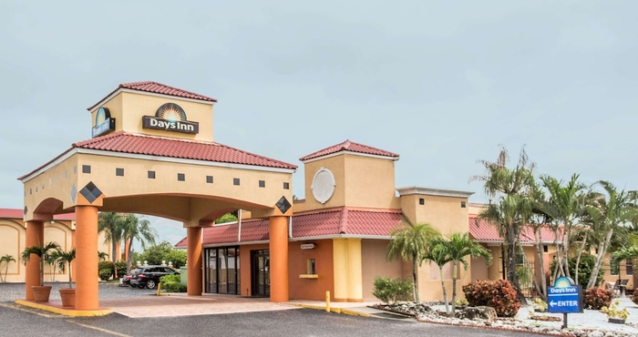 Others Days Inn by Wyndham Fort Myers