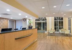 Others 5 La Quinta Inn & Suites by Wyndham Sunrise