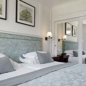 Room 1 Hotel de Londres y de Inglaterra, Zumarraga Hotels