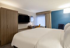Others 6 Holiday Inn Express & Suites Greensboro-(I-40 Wendover) by IHG