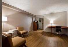 其他 7 Red Roof Inn & Suites Newark - University