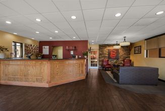 其他 4 Red Roof Inn & Suites Newark - University
