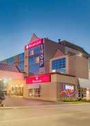 Imej utama Ramada by Wyndham Niagara Falls by the River