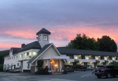 Others 2 Black Mountain Inn