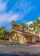 Imej utama La Quinta Inn by Wyndham Tampa Bay Pinellas Park Clearwater