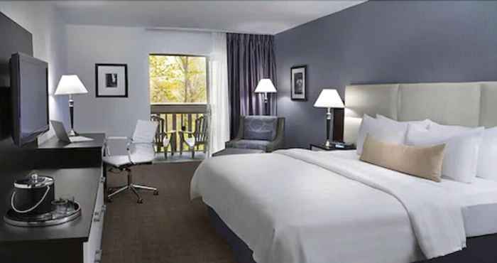 อื่นๆ Toronto Don Valley Hotel and Suites