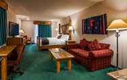 Others 5 Best Western Plus Kentwood Lodge