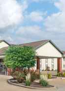 Primary image Ramada by Wyndham Springfield North