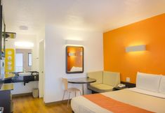 其他 6 Motel 6 Camarillo, CA