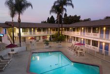 其他 Motel 6 Camarillo, CA