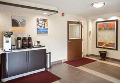 Others 4 Motel 6 Binghamton, NY