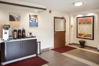 Others 4 Motel 6 Binghamton, NY